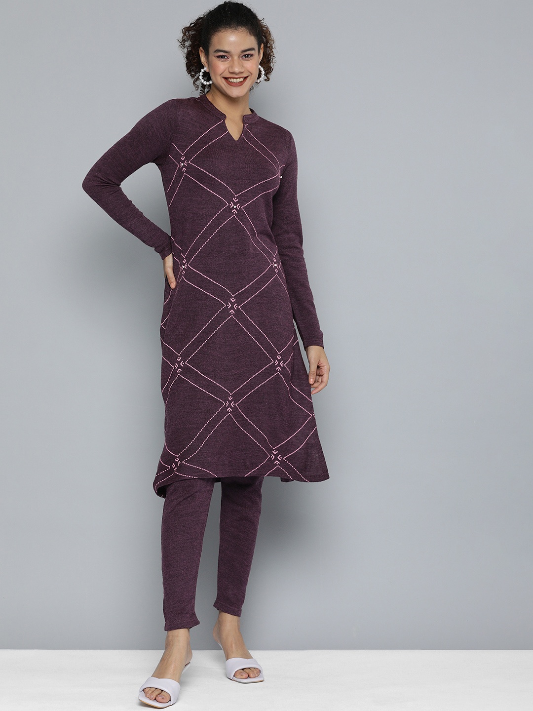 HERE&NOW Women Purple & Pink Geometric Print Mandarin Collar Knitted Kurta With Leggings
HERE&NOW Women Purple & Pink Geometric Print Mandarin Collar Knitted Kurta With Leggings