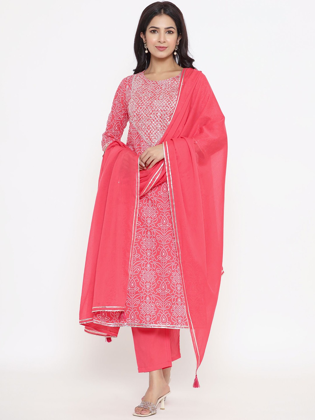 Sutidora Women Red Floral Printed Sequinned Pure Cotton Kurta with Trousers & With Dupatta
Sutidora Women Red Floral Printed Sequinned Pure Cotton Kurta with Trousers & With Dupatta