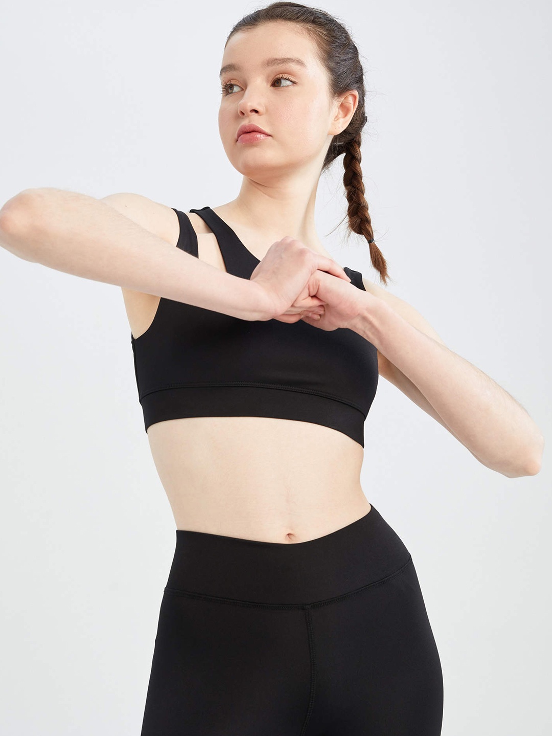 DeFacto Black Bra Lightly Padded Sports Bra