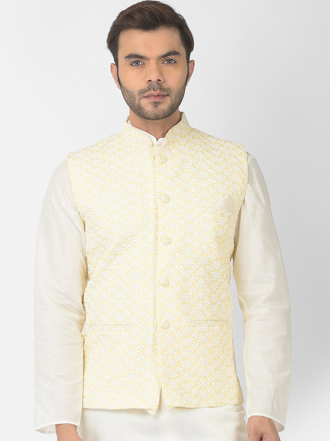 DEYANN Men Yellow & White Chikankari Embroidered Nehru Jacket & Pocket Square
DEYANN Men Yellow & White Chikankari Embroidered Nehru Jacket & Pocket Square