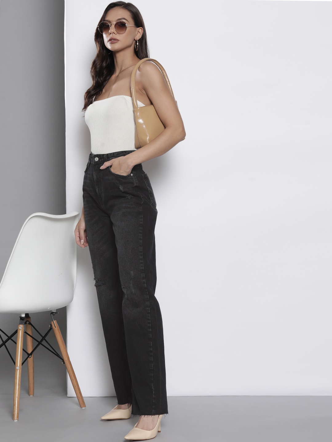 Trendyol Women Black Pure Cotton Wide Leg High-Rise Mildly Distressed Light Fade Jeans
Trendyol Women Black Pure Cotton Wide Leg High-Rise Mildly Distressed Light Fade Jeans