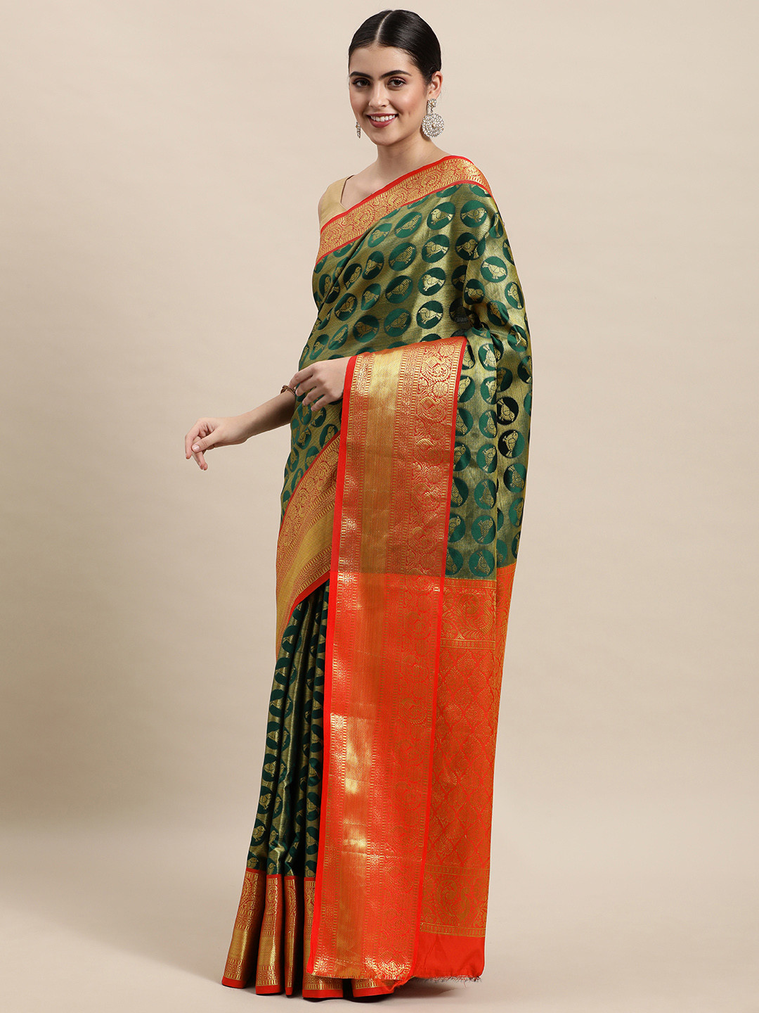 Royal Rajgharana Saree Green & Golden Woven Design Kanjeevaram Saree 
Royal Rajgharana Saree Green & Golden Woven Design Kanjeevaram Saree