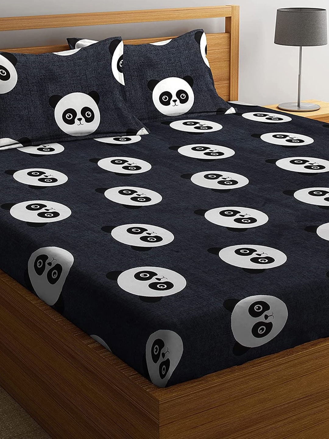 THE little BIG STORE Black & White Cartoon Characters 210 TC Queen Bedsheet with 2 Pillow Covers
THE little BIG STORE Black & White Cartoon Characters 210 TC Queen Bedsheet with 2 Pillow Covers