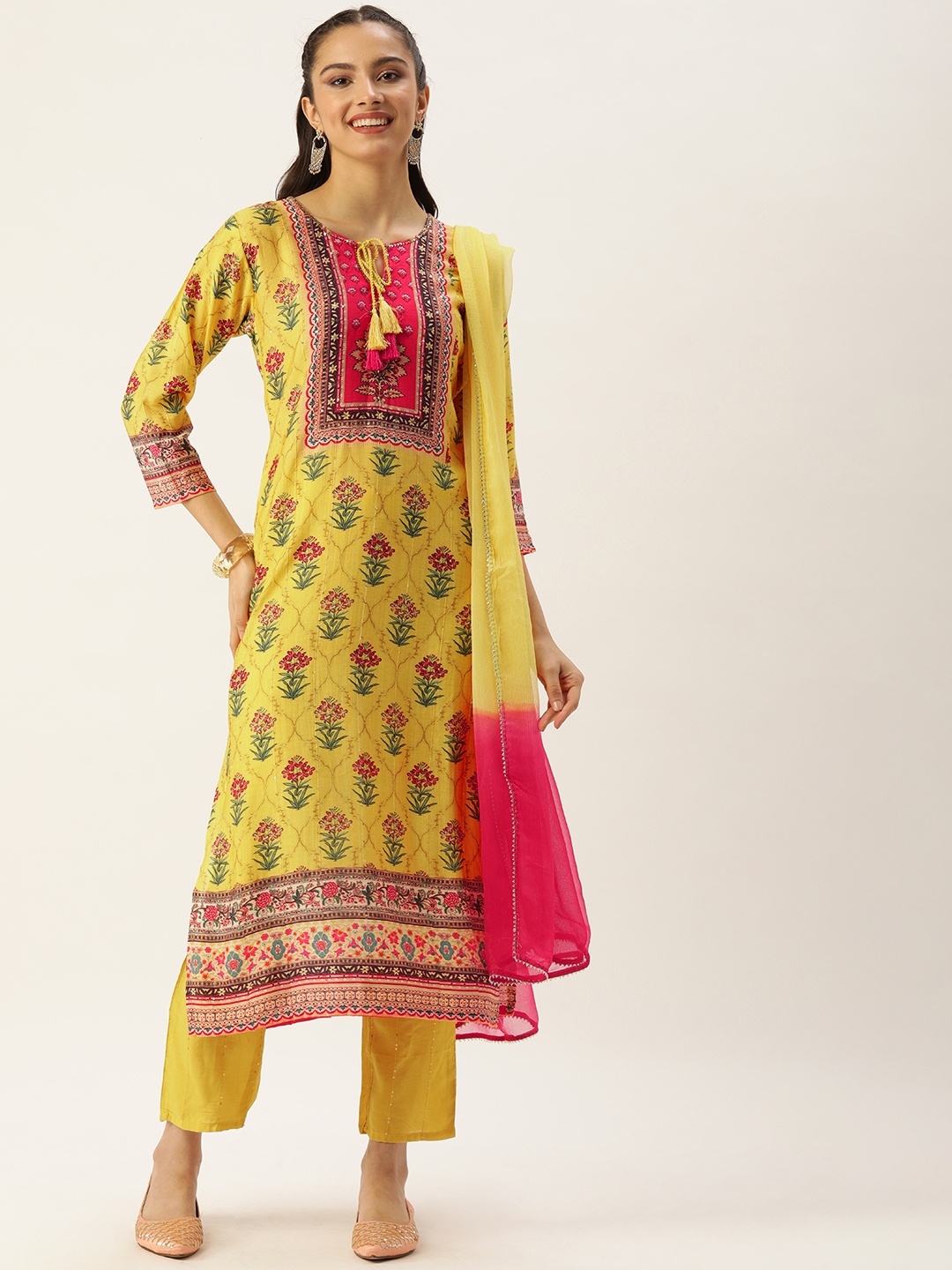 Kay Fashions Women Yellow Floral Printed Sequinned Chanderi Cotton Kurta with Trousers & With Dupatta
Kay Fashions Women Yellow Floral Printed Sequinned Chanderi Cotton Kurta with Trousers & With Dupatta