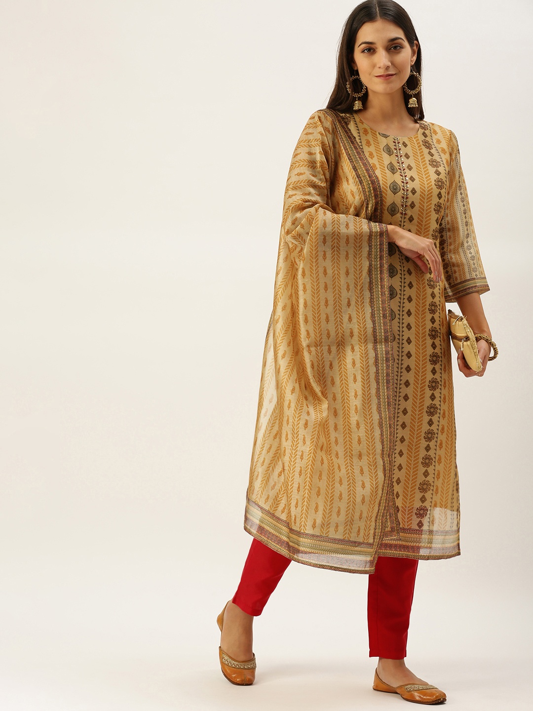 Vedic Women Beige Ethnic Motifs Printed Sequinned Pure Cotton Kurta with Trousers & With Dupatta
Vedic Women Beige Ethnic Motifs Printed Sequinned Pure Cotton Kurta with Trousers & With Dupatta