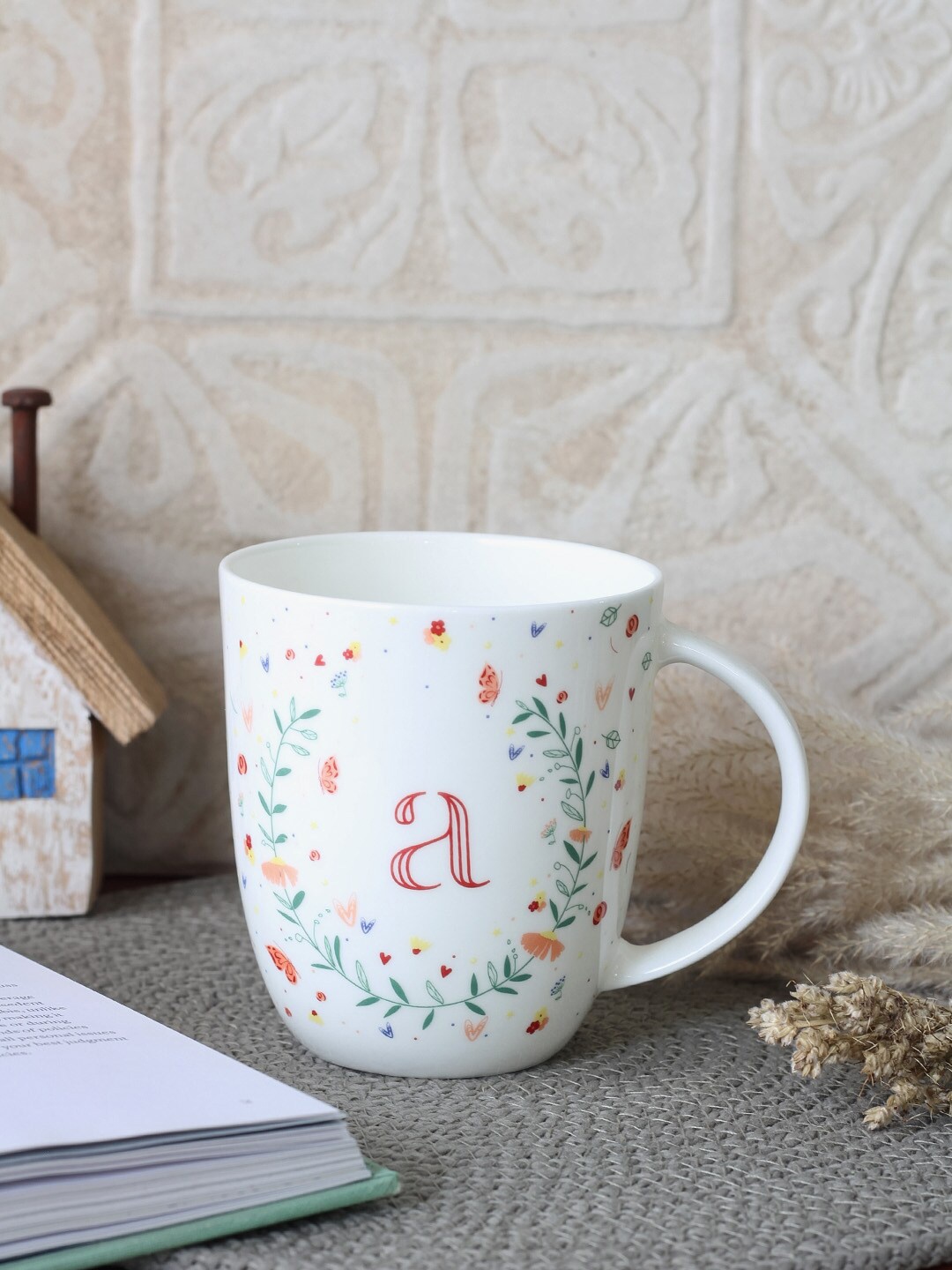 The Wishing Chair White & Red Hand Painted Printed Bone China Matte Mugs Set of Cups and Mugs
The Wishing Chair White & Red Hand Painted Printed Bone China Matte Mugs Set of Cups and Mugs