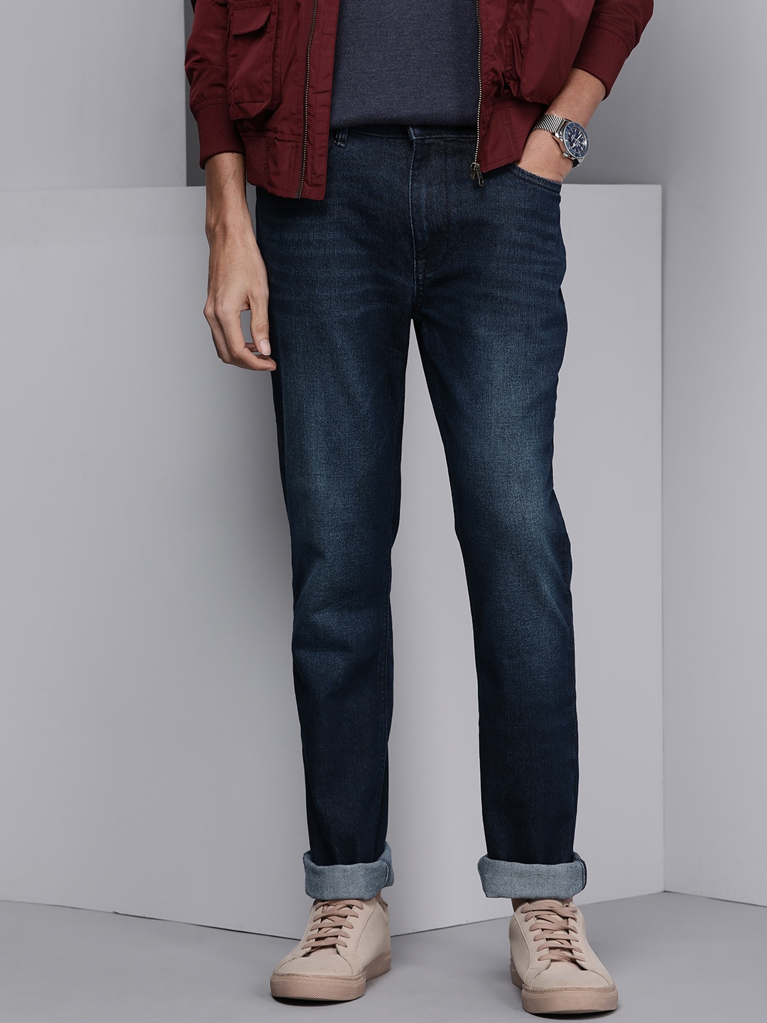 Kenneth Cole Invictus Men Dark Blue Light Fade Slim Fit Mid Rise Quintessential Jeans
Kenneth Cole Invictus Men Dark Blue Light Fade Slim Fit Mid Rise Quintessential Jeans