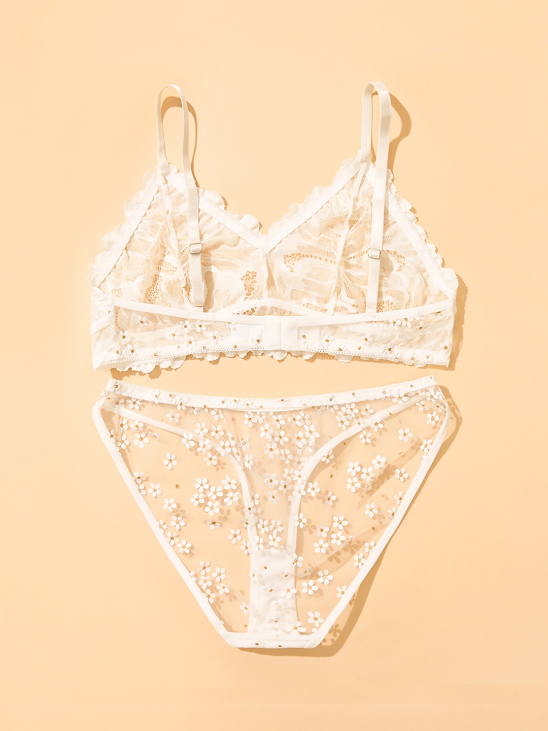 URBANIC Women White Self Design Lingerie Set