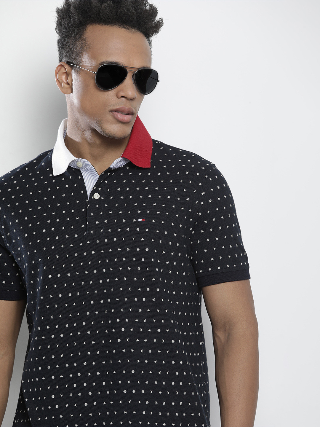 Tommy Hilfiger Men Navy Blue & White Printed Custom Fit Polo Collar Pure Cotton T-shirt
Tommy Hilfiger Men Navy Blue & White Printed Custom Fit Polo Collar Pure Cotton T-shirt