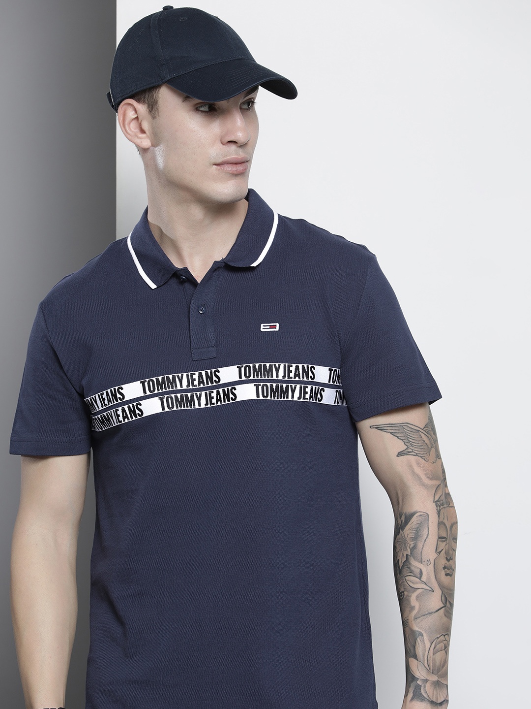 Tommy Hilfiger Men Navy Blue Polo Collar Pure Cotton Applique T-shirt