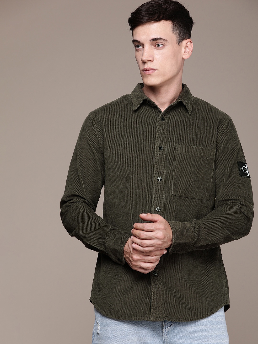 Calvin Klein Jeans Men Olive Green Solid Corduroy Pure Cotton Casual Shirt
Calvin Klein Jeans Men Olive Green Solid Corduroy Pure Cotton Casual Shirt