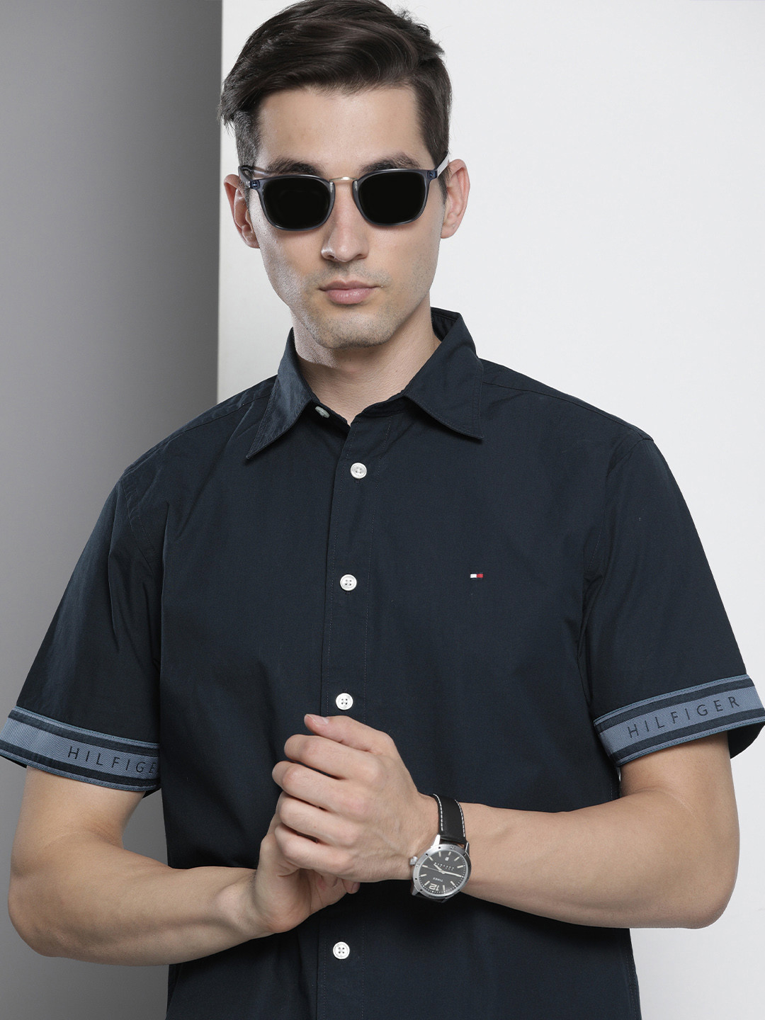 Tommy Hilfiger Men Navy Blue Applique Casual Shirt
Tommy Hilfiger Men Navy Blue Applique Casual Shirt