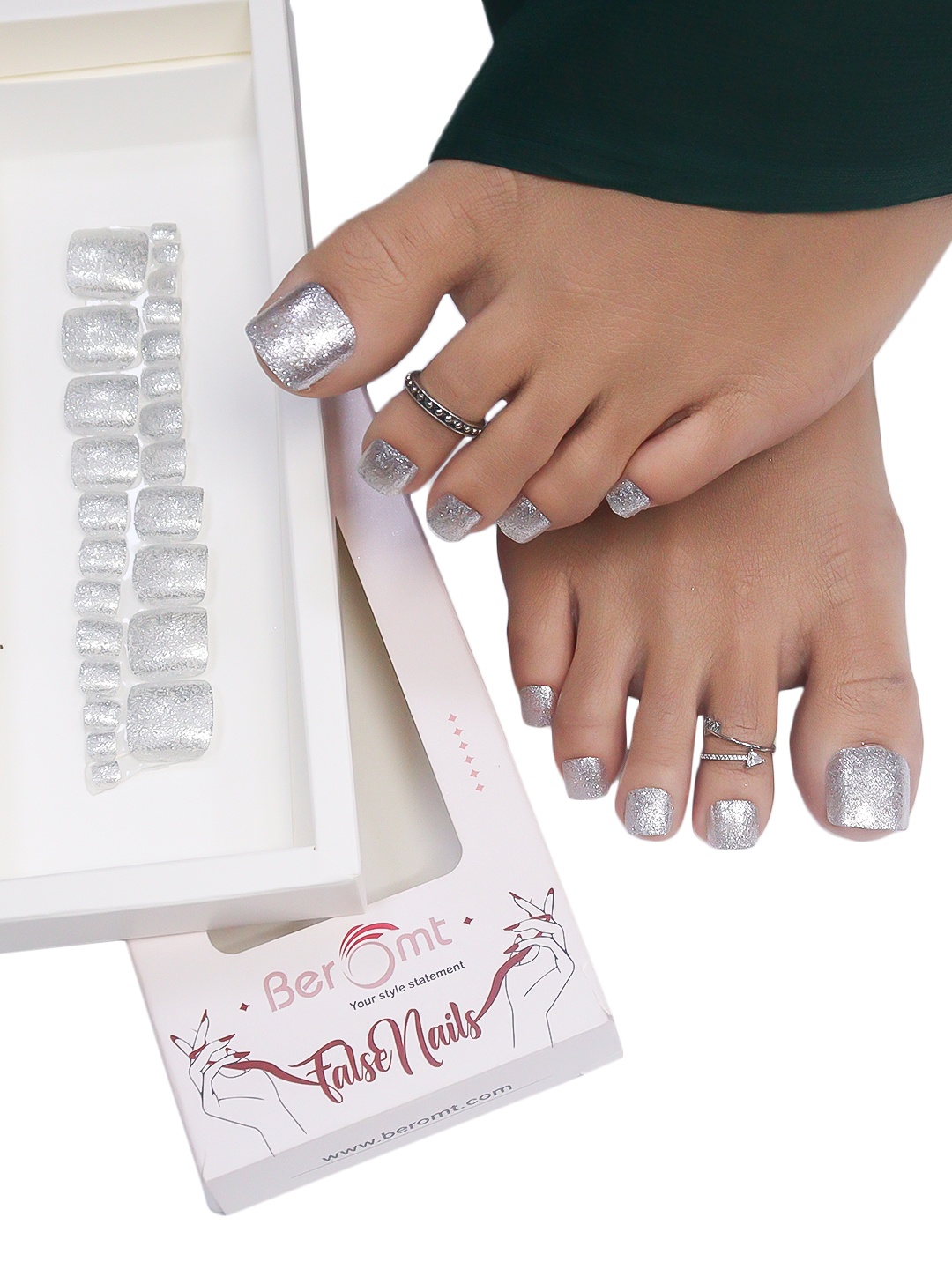 BEROMT Salon Finish Long-Lasting Reusable Press-On False Toe Nails Tips Kit - Shade 210, Silver
BEROMT Salon Finish Long-Lasting Reusable Press-On False Toe Nails Tips Kit - Shade 210, Silver