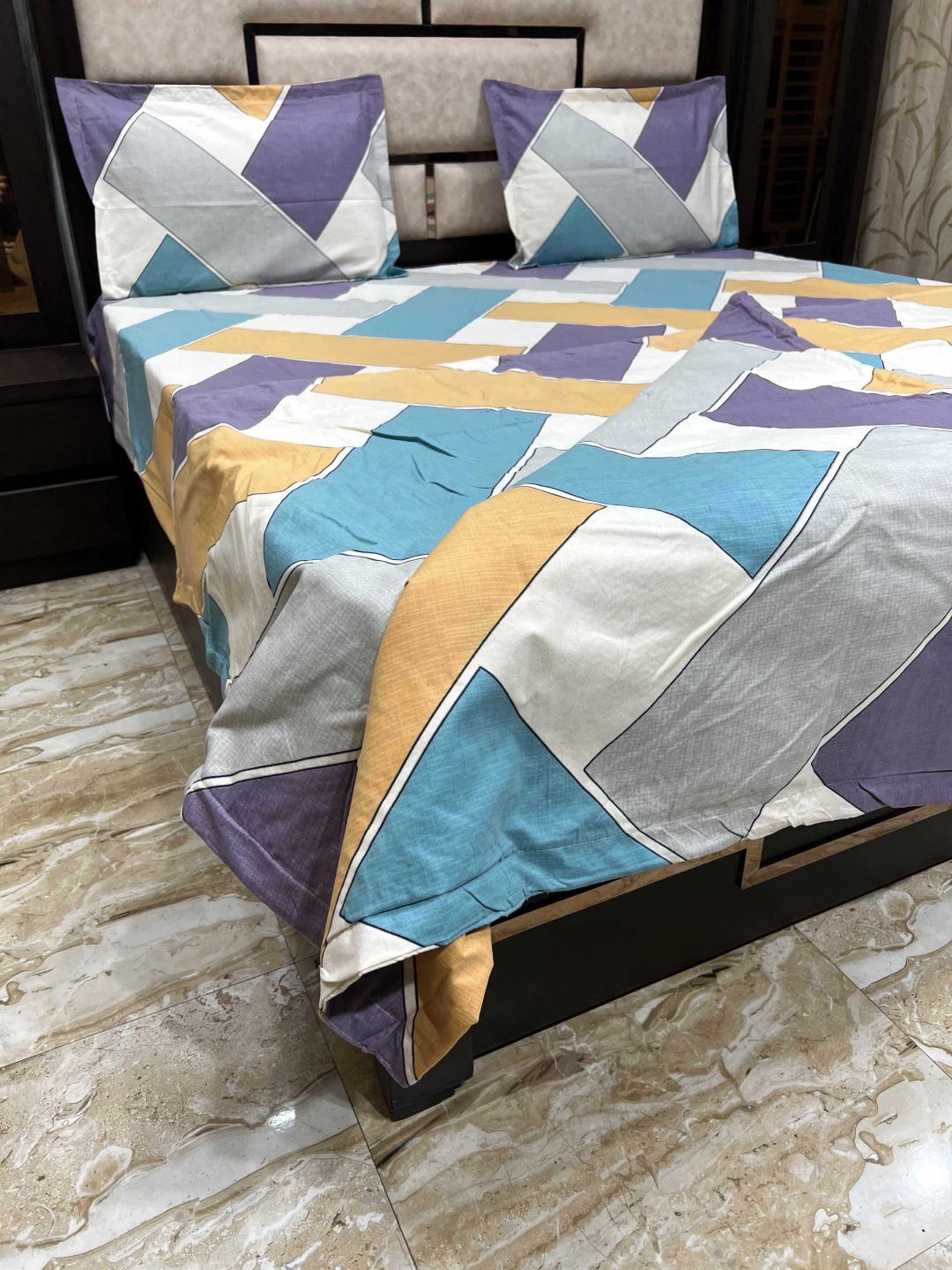 Pure Decor Blue & Grey Printed Double King Size Bedding Set With Comforter & 2 Pillow Covers
Pure Decor Blue & Grey Printed Double King Size Bedding Set With Comforter & 2 Pillow Covers
