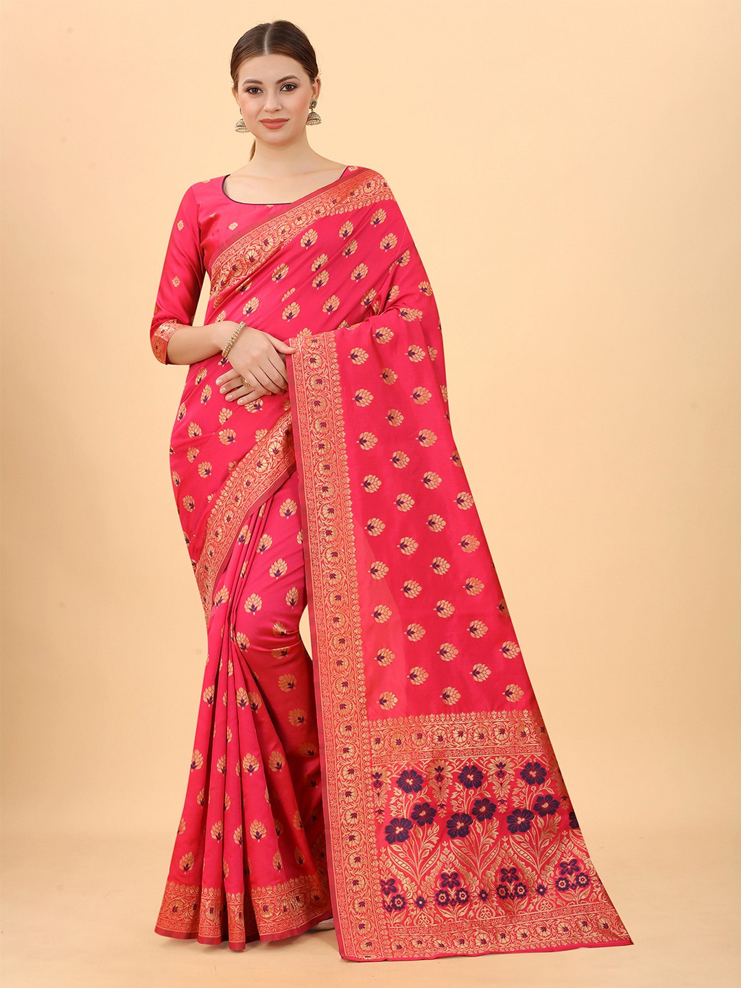 INDI AVTAAR Fuchsia & Gold-Toned Woven Design Zari Silk Cotton Heavy Work Banarasi Saree
INDI AVTAAR Fuchsia & Gold-Toned Woven Design Zari Silk Cotton Heavy Work Banarasi Saree