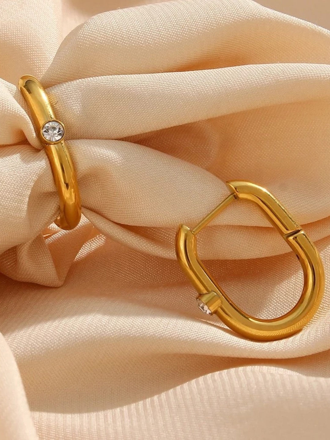 Inaya Gold-Toned Contemporary Drop Earrings