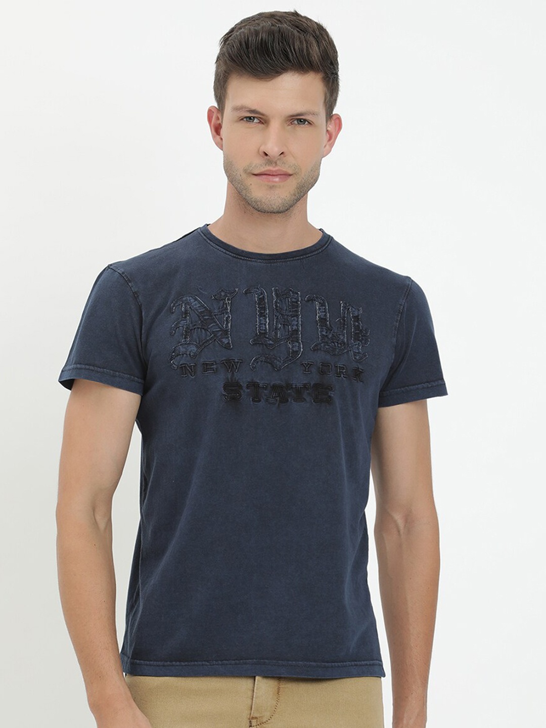 V2 Value & Variety Men Navy Blue T-shirt