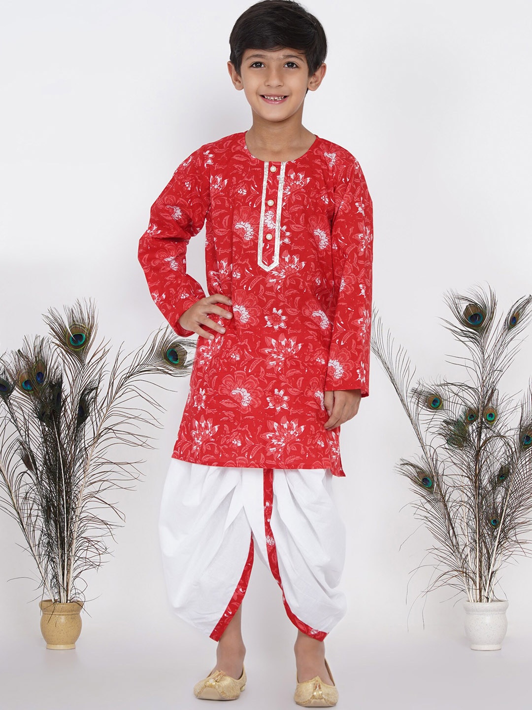 Little Bansi Boys Multicoloured Floral Printed Pure Cotton Kurta with Dhoti Pants & With Dupatta, Multi
Little Bansi Boys Multicoloured Floral Printed Pure Cotton Kurta with Dhoti Pants & With Dupatta, Multi