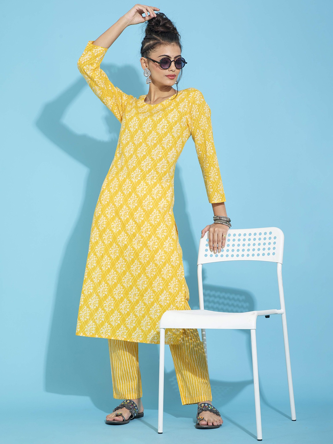 POONAM DESIGNER Women Yellow Printed Panelled Pure Cotton Kurti with Trousers