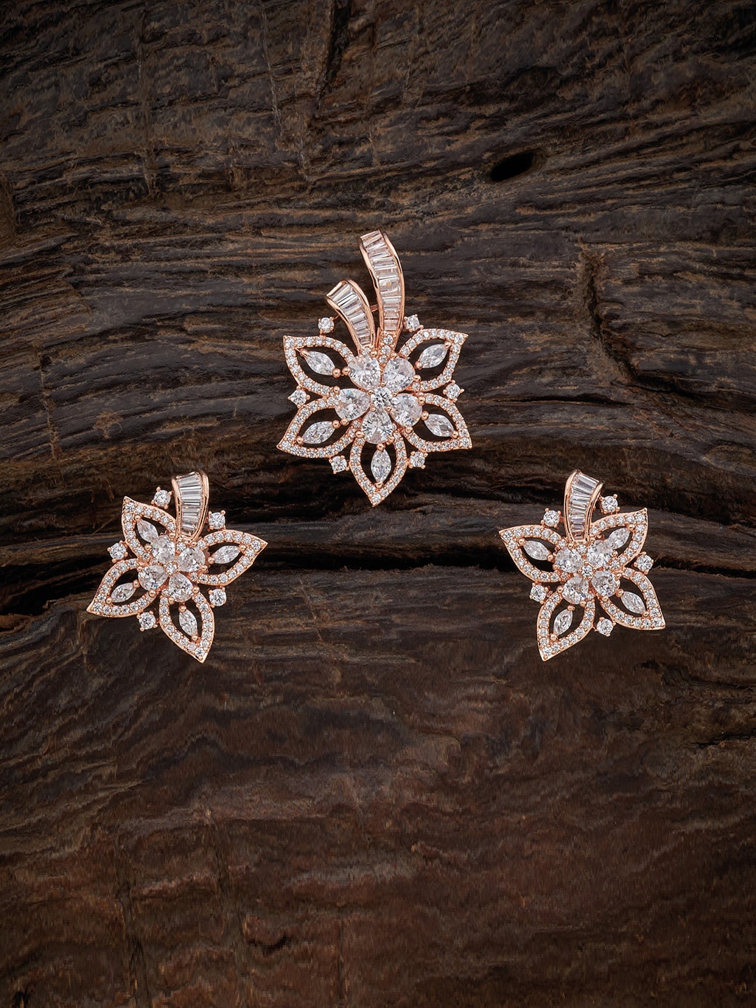 Kushal's Fashion Jewellery Rose-Gold Plated White Cubic Zirconia Pendent & Earring Set
Kushal's Fashion Jewellery Rose-Gold Plated White Cubic Zirconia Pendent & Earring Set