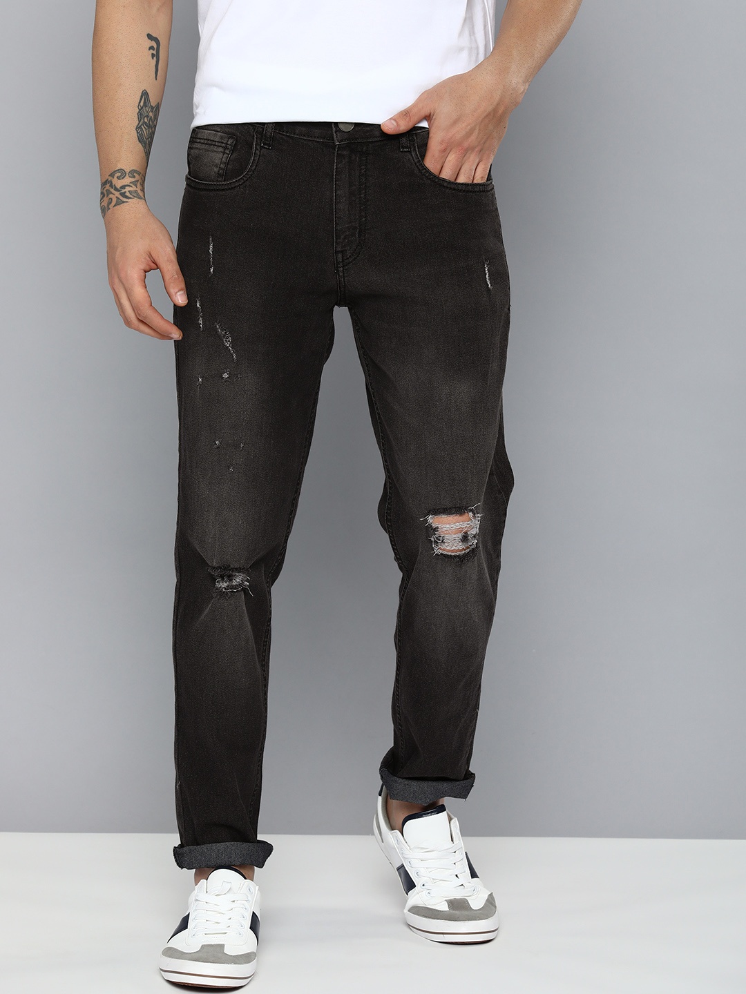 Mast & Harbour Men Grey Slim Tapered Fit Mildly Distressed Light Fade Stretchable Jeans
Mast & Harbour Men Grey Slim Tapered Fit Mildly Distressed Light Fade Stretchable Jeans