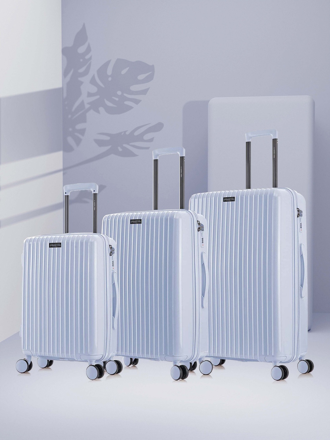 Nasher Miles Pondicherry Polypropylene Purple Trolley Bag Set 3 S/M/L 55-65-75cm, Lavender
Nasher Miles Pondicherry Polypropylene Purple Trolley Bag Set 3 S/M/L 55-65-75cm, Lavender