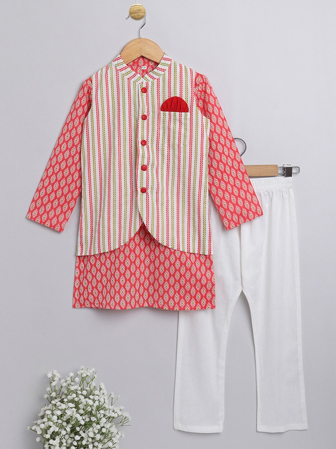 The Magic Wand Boys Peach-Coloured & White Printed Pure Cotton Kurti & Pyjamas With Jacket
The Magic Wand Boys Peach-Coloured & White Printed Pure Cotton Kurti & Pyjamas With Jacket