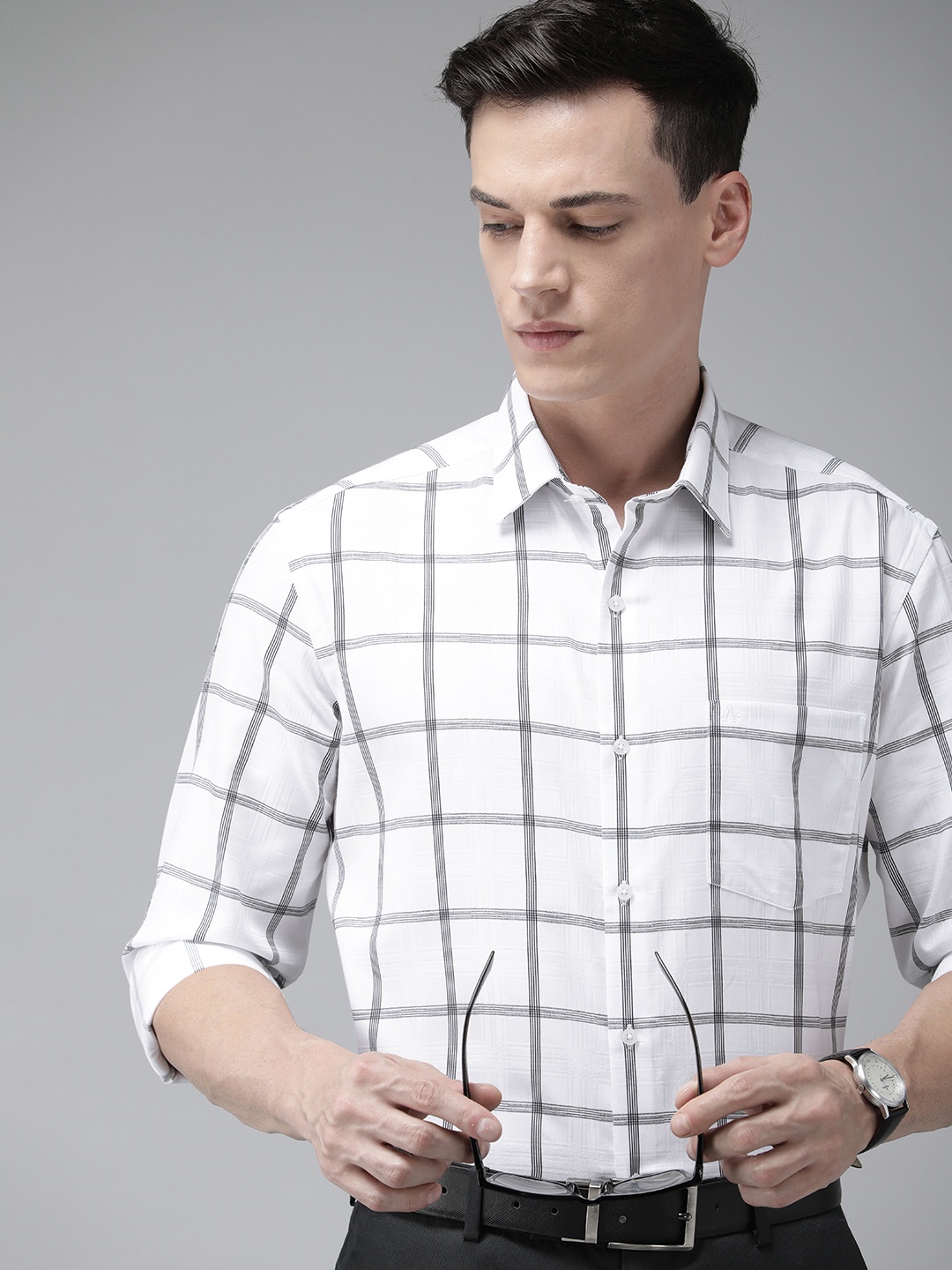 Arrow Men White And Black Original Slim Fit Windowpane Checked Pure Cotton Formal Shirt
Arrow Men White And Black Original Slim Fit Windowpane Checked Pure Cotton Formal Shirt