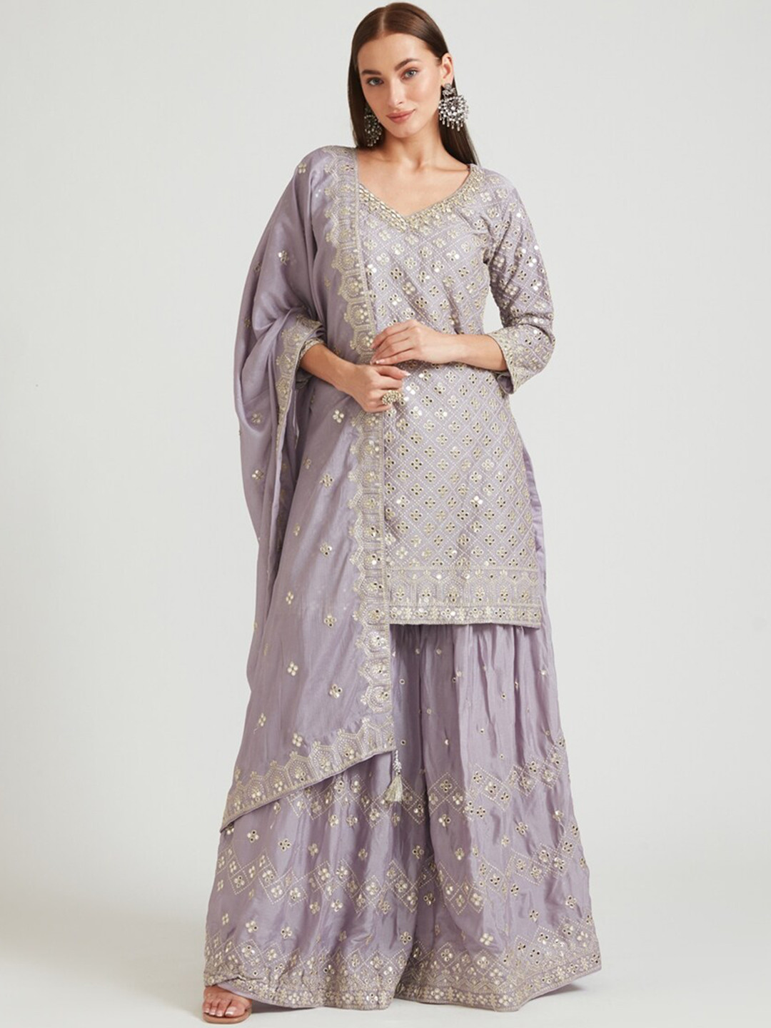 Neerus Women Lavender Ethnic Motifs Embroidered Mirror Work Kurti with Sharara & With Dupatta
Neerus Women Lavender Ethnic Motifs Embroidered Mirror Work Kurti with Sharara & With Dupatta
