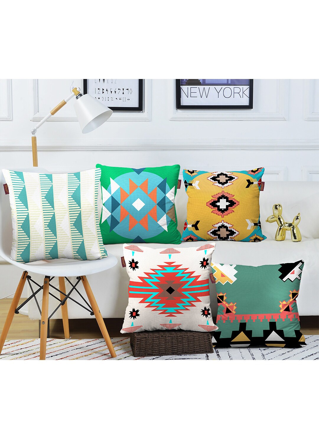 AEROHAVEN Adults Unisex Sea Green & White Set of 5 Abstract Printed Square Cushion Covers
AEROHAVEN Adults Unisex Sea Green & White Set of 5 Abstract Printed Square Cushion Covers