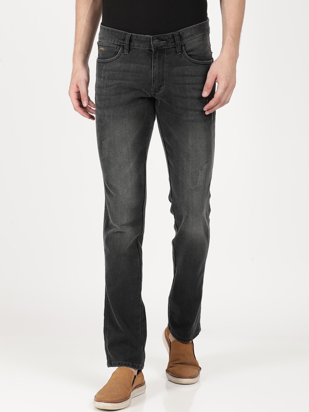 Wrangler Men Black Skanders Slim Fit Low-Rise Low Distress Heavy Fade Stretchable Jeans
Wrangler Men Black Skanders Slim Fit Low-Rise Low Distress Heavy Fade Stretchable Jeans