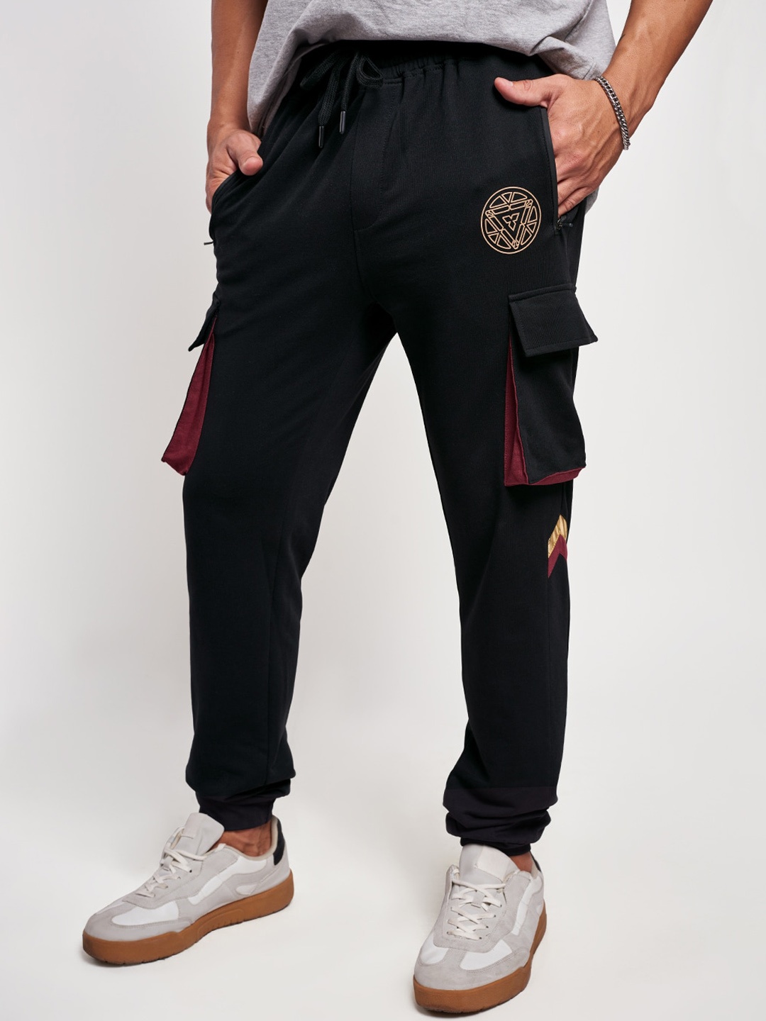 The Souled Store Men Black Solid Joggers