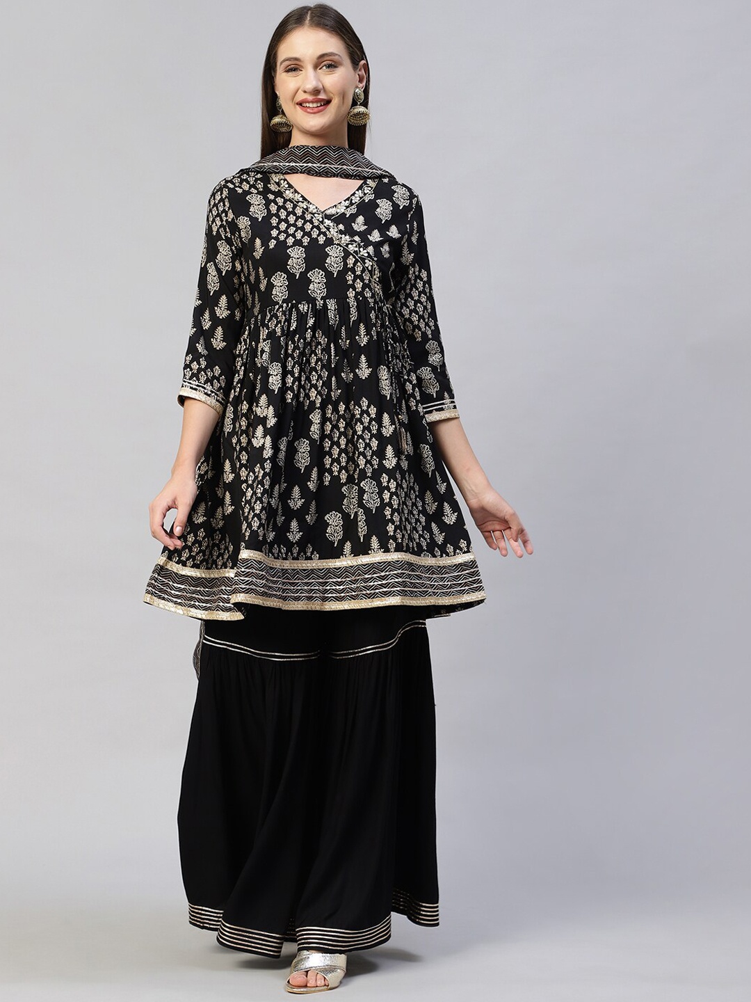 FASHOR Women Black Ethnic Motifs Empire Gotta Patti Kurti with Sharara & With Dupatta
FASHOR Women Black Ethnic Motifs Empire Gotta Patti Kurti with Sharara & With Dupatta
