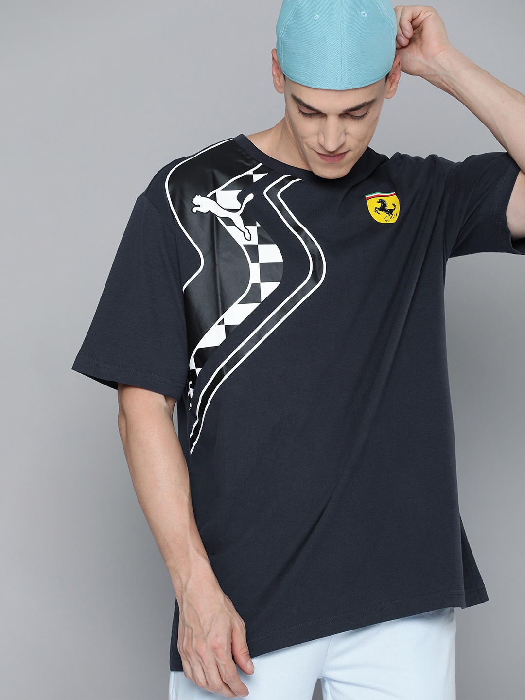 PUMA Motorsport Men Relaxed Fit Brand Logo Pure Cotton Ferrari Race Premium T-shirt, Navy blue
PUMA Motorsport Men Relaxed Fit Brand Logo Pure Cotton Ferrari Race Premium T-shirt, Navy blue