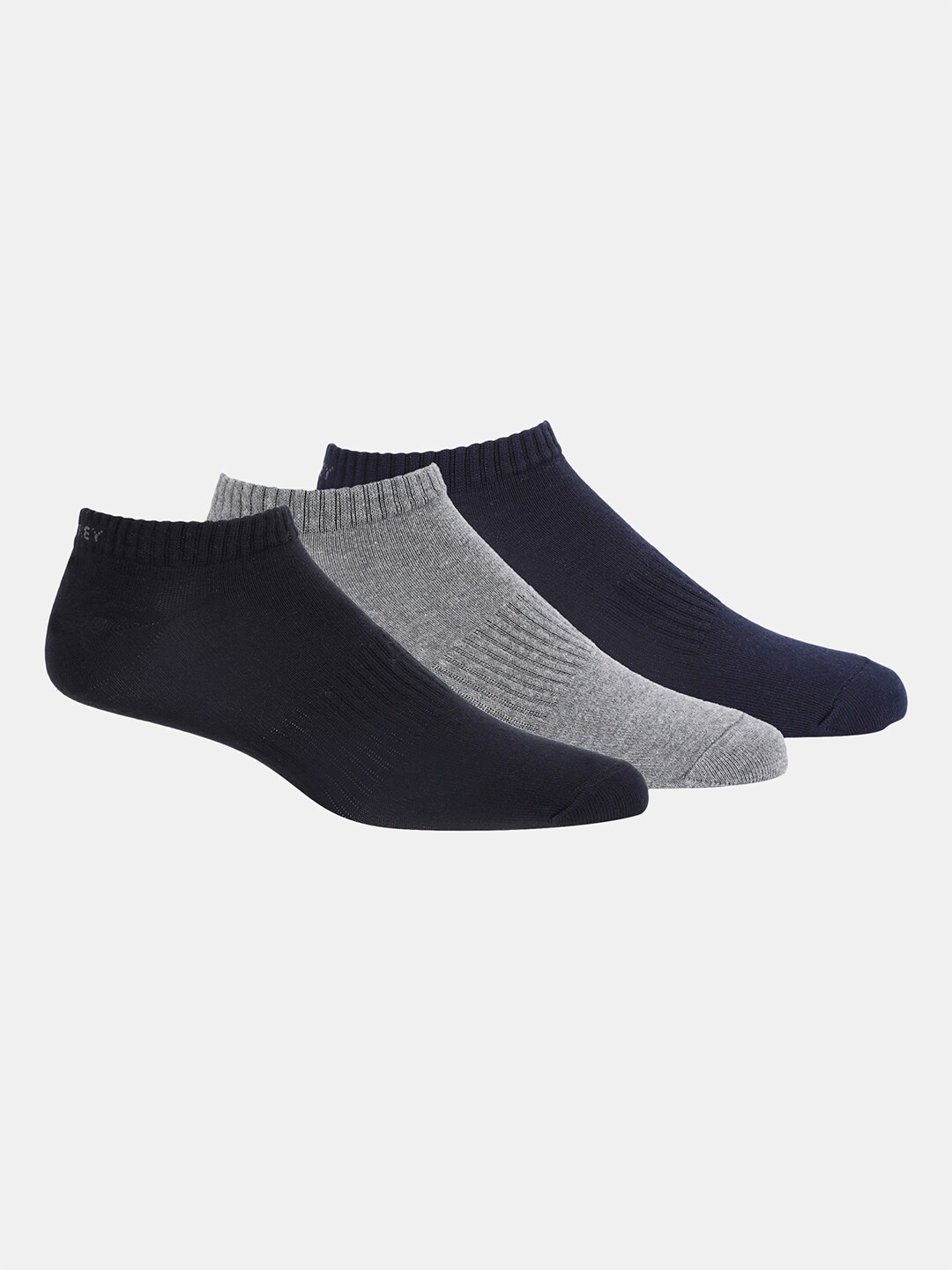 Jockey Pack of 3 Compact Cotton Stretch Low Show Socks With StayFresh Treatment-7097, Black
Jockey Pack of 3 Compact Cotton Stretch Low Show Socks With StayFresh Treatment-7097, Black