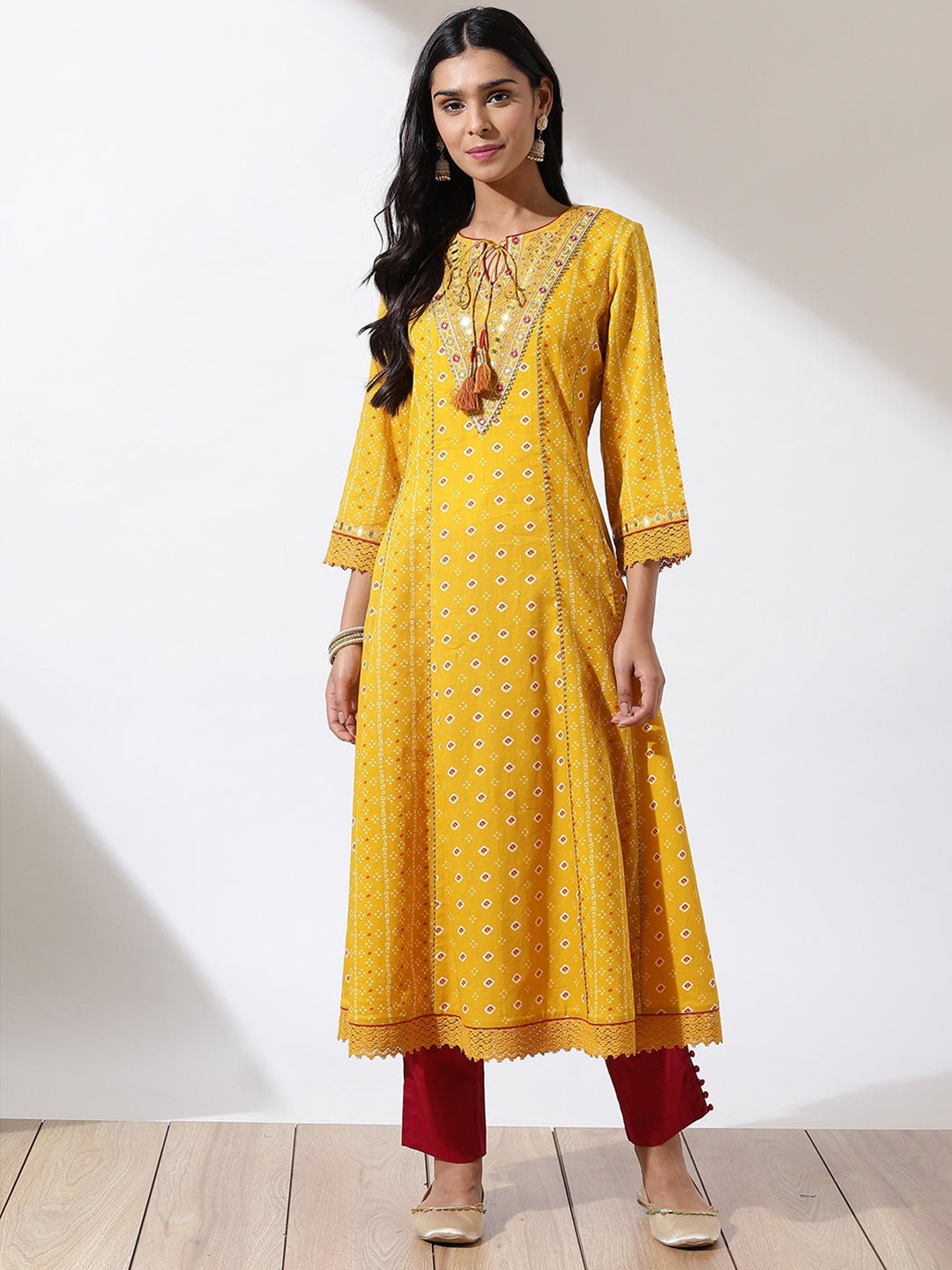 Lakshita Women Yellow Printed Anarkali Kurta