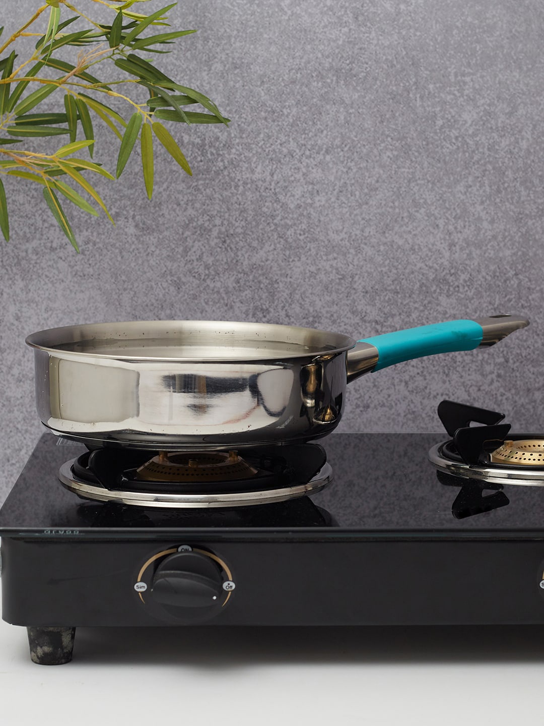 HomeTown Silver-Toned Solid Stainless Steel Fry Pan