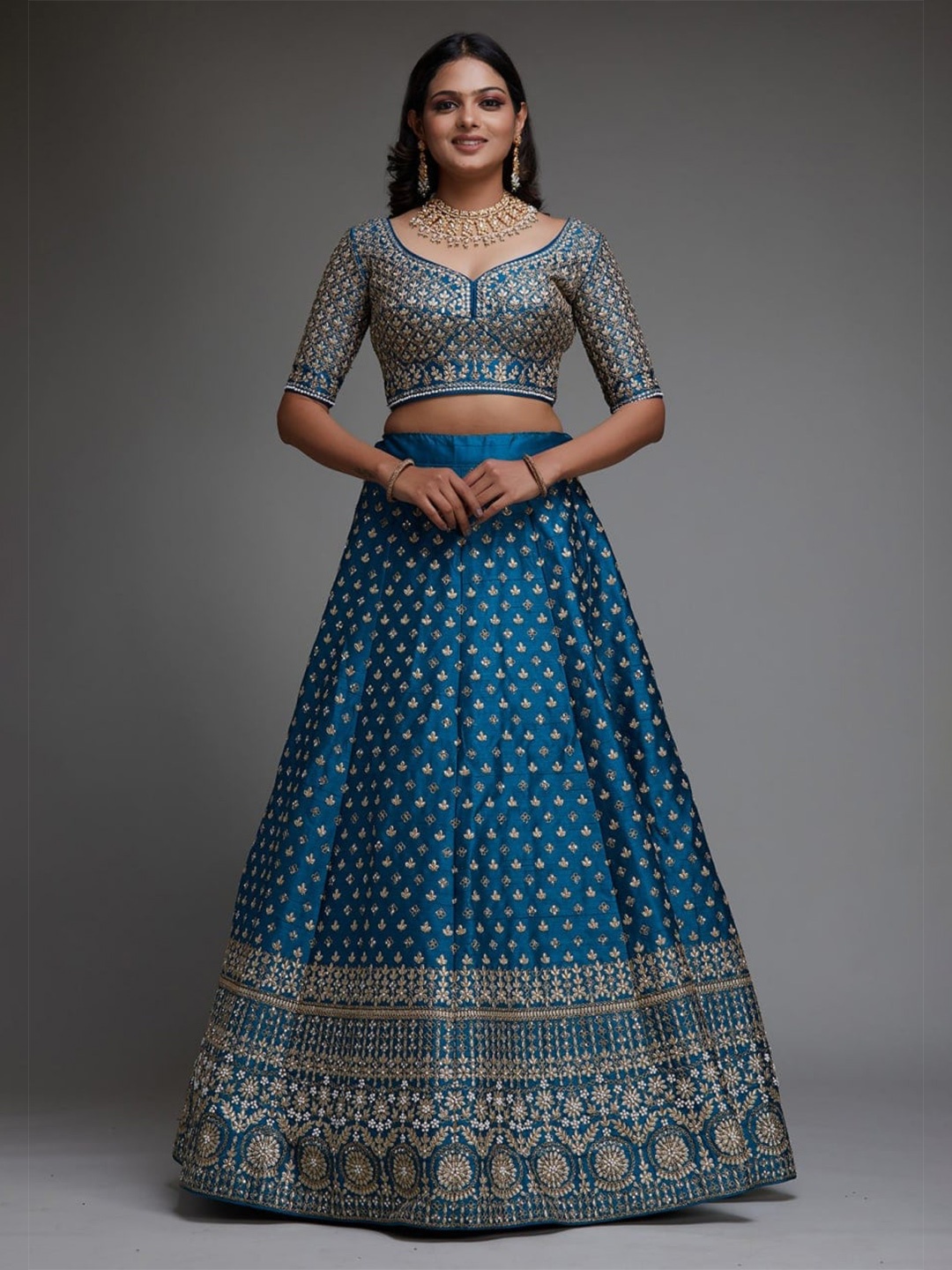RIVAMA Women Blue & Gold-Toned Embroidered semi-Stitched Lehenga & Blouse With Dupatta
RIVAMA Women Blue & Gold-Toned Embroidered semi-Stitched Lehenga & Blouse With Dupatta