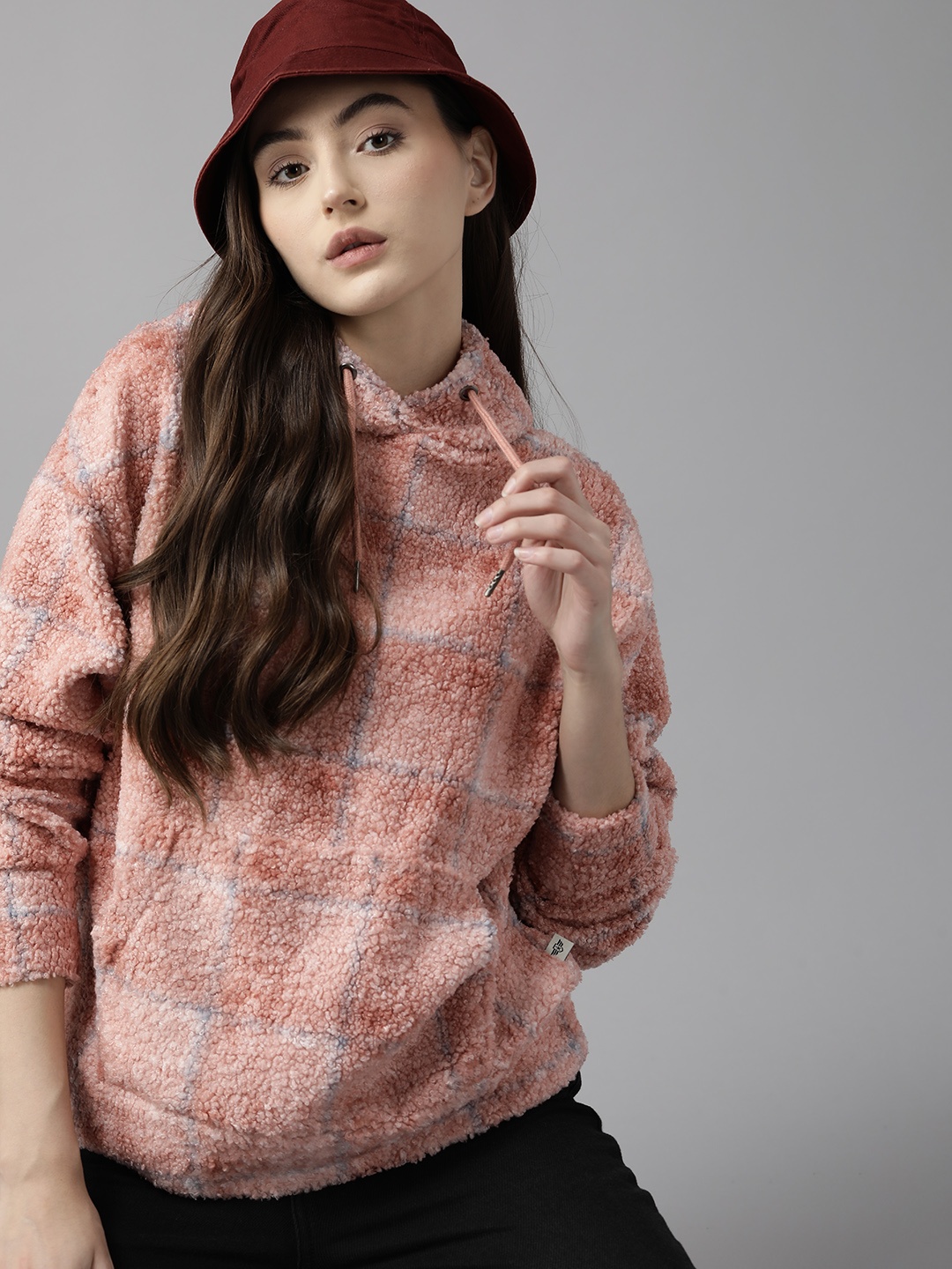 The Roadster Lifestyle Co. Women Peach-Coloured & Blue Checked Boucle Hooded Sweatshirt
The Roadster Lifestyle Co. Women Peach-Coloured & Blue Checked Boucle Hooded Sweatshirt