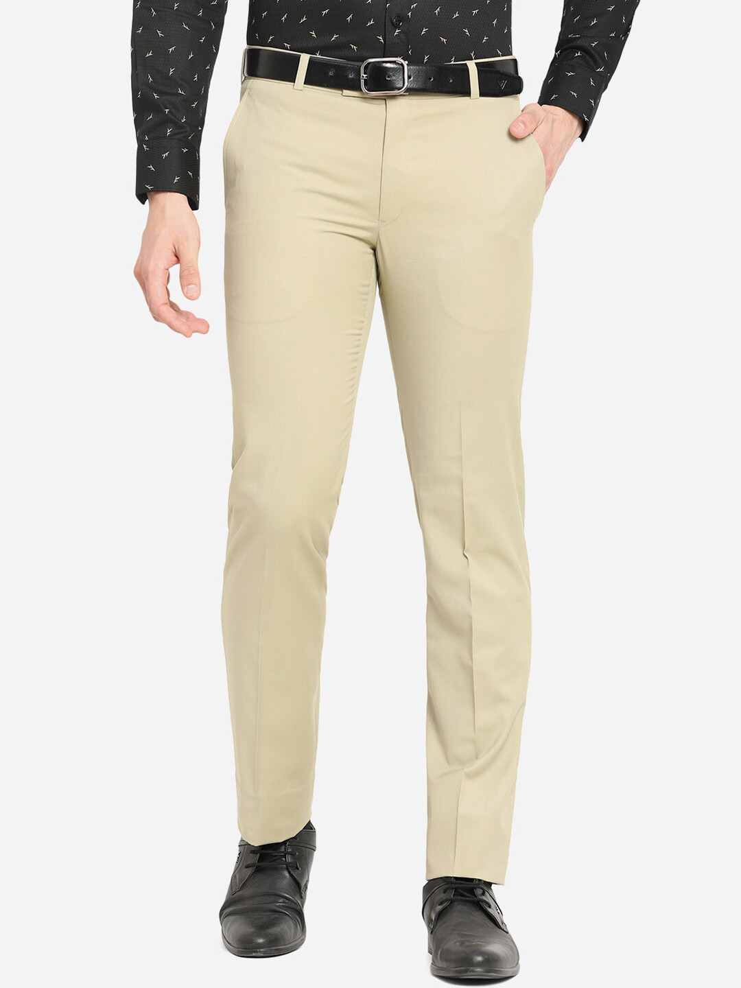 METAL Men Beige Slim Fit Trousers
METAL Men Beige Slim Fit Trousers