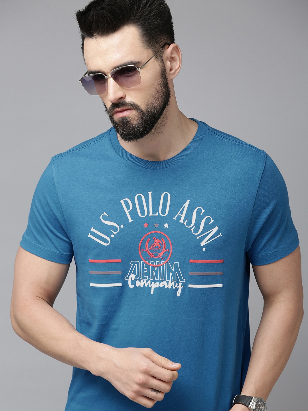 U S Polo Assn Denim Co Men Blue Brand Logo Printed Pure Cotton Applique Slim Fit T-shirt
U S Polo Assn Denim Co Men Blue Brand Logo Printed Pure Cotton Applique Slim Fit T-shirt