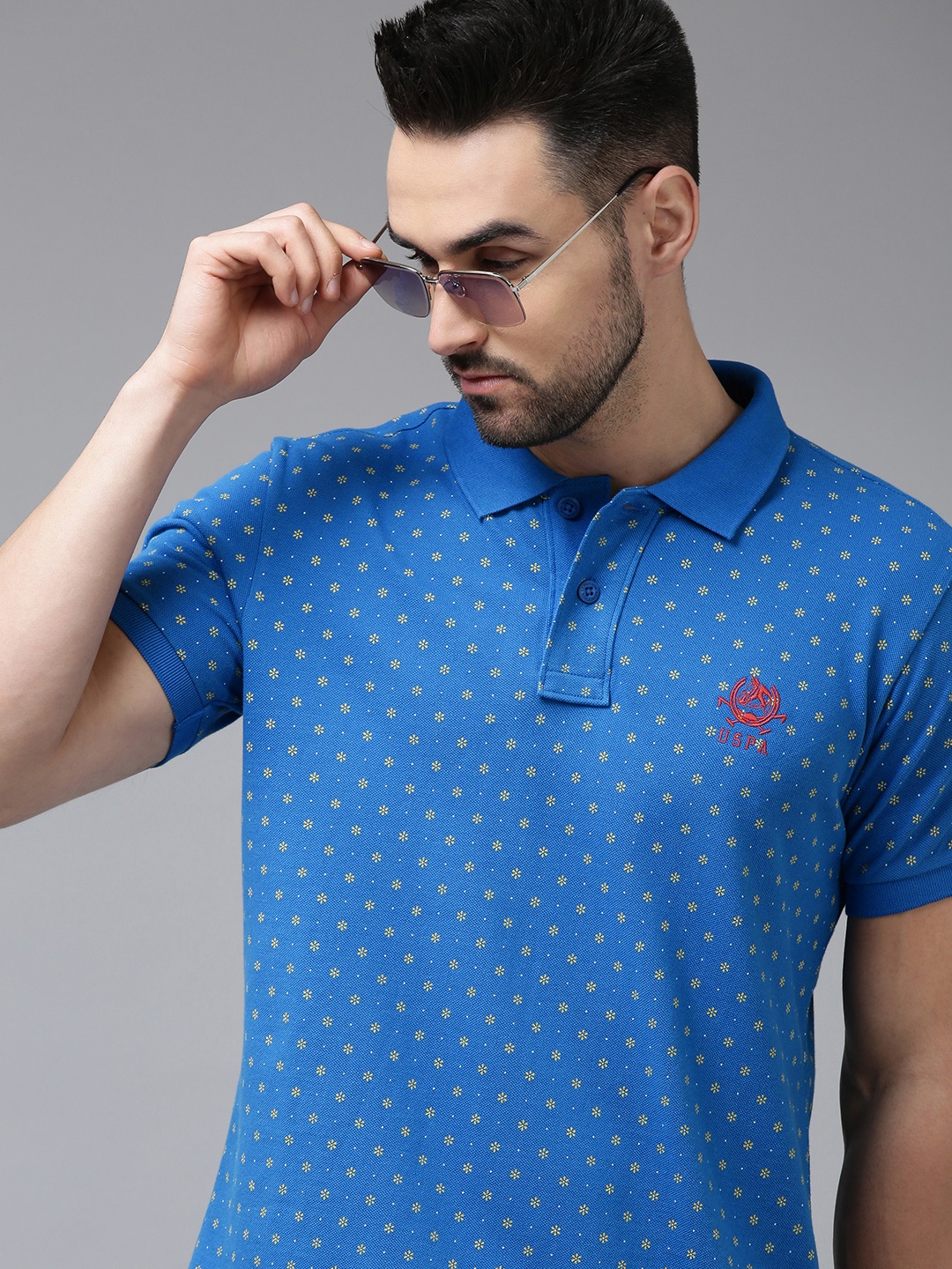 U S Polo Assn Men Blue Floral Printed Polo Collar Pure Cotton Slim Fit T-shirt
U S Polo Assn Men Blue Floral Printed Polo Collar Pure Cotton Slim Fit T-shirt