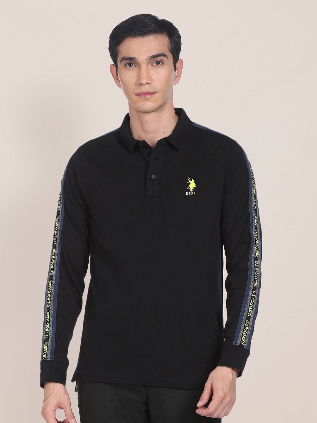 U S Polo Assn Men Black Brand Logo Embroidered Polo Collar Pure Cotton Slim Fit T-shirt
U S Polo Assn Men Black Brand Logo Embroidered Polo Collar Pure Cotton Slim Fit T-shirt