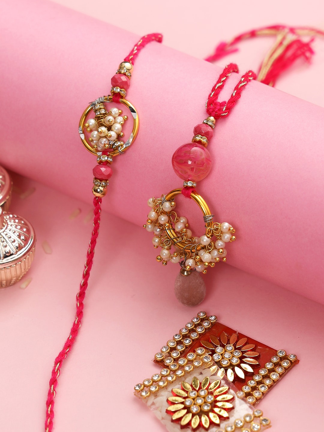 Aapno Rajasthan Set of 2 Gold-Toned & Magenta Beaded Bhaiya Bhabhi Traditional Rakhi Set
Aapno Rajasthan Set of 2 Gold-Toned & Magenta Beaded Bhaiya Bhabhi Traditional Rakhi Set