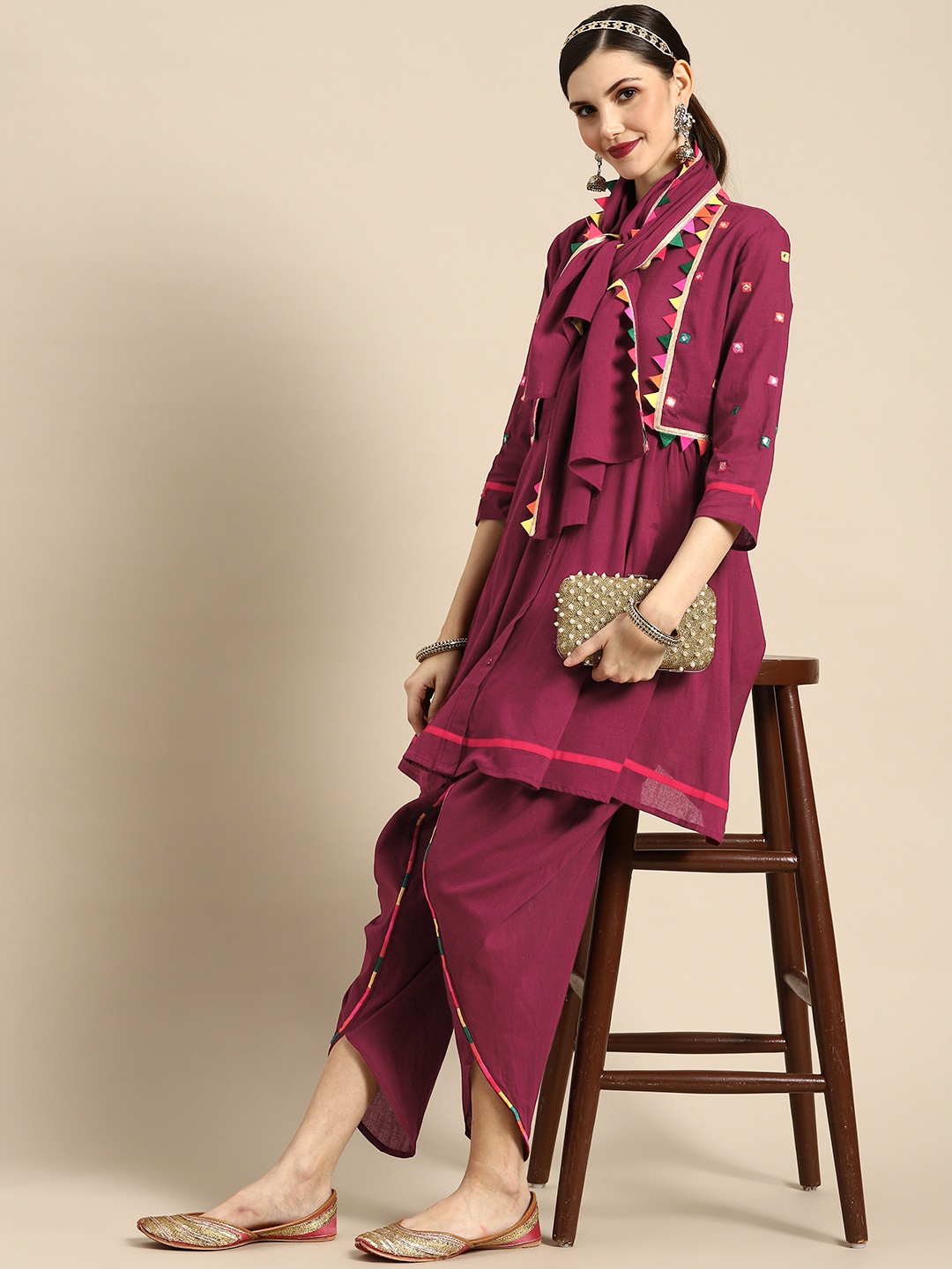 Sangria Women Burgundy Embroidered Layered Mirror Work Pure Cotton Kurti with Dhoti Pants & With Dupatta
Sangria Women Burgundy Embroidered Layered Mirror Work Pure Cotton Kurti with Dhoti Pants & With Dupatta