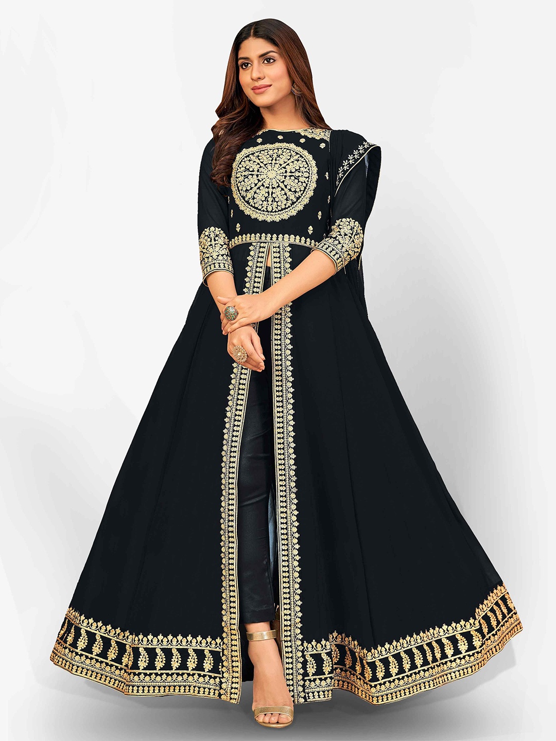 Divine International Trading Co Black & Gold-Toned Embroidered Unstitched Dress Material
Divine International Trading Co Black & Gold-Toned Embroidered Unstitched Dress Material