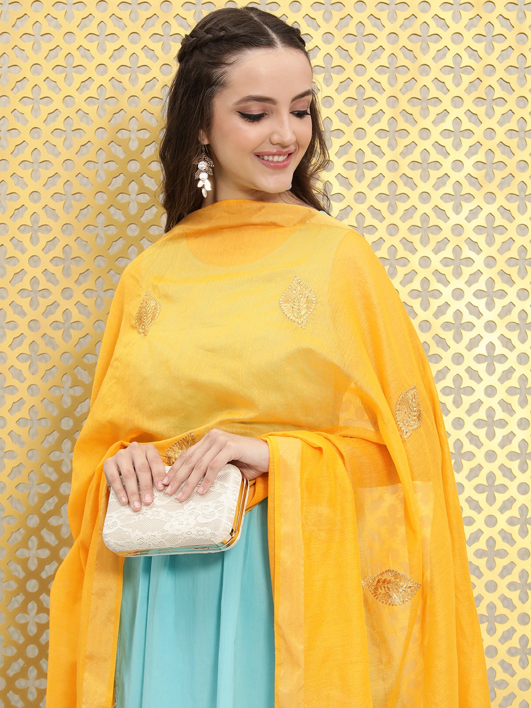 Ode by House of Pataudi Mustard & Gold-Toned Ethnic Motifs Embroidered Dupatta with Zari
Ode by House of Pataudi Mustard & Gold-Toned Ethnic Motifs Embroidered Dupatta with Zari