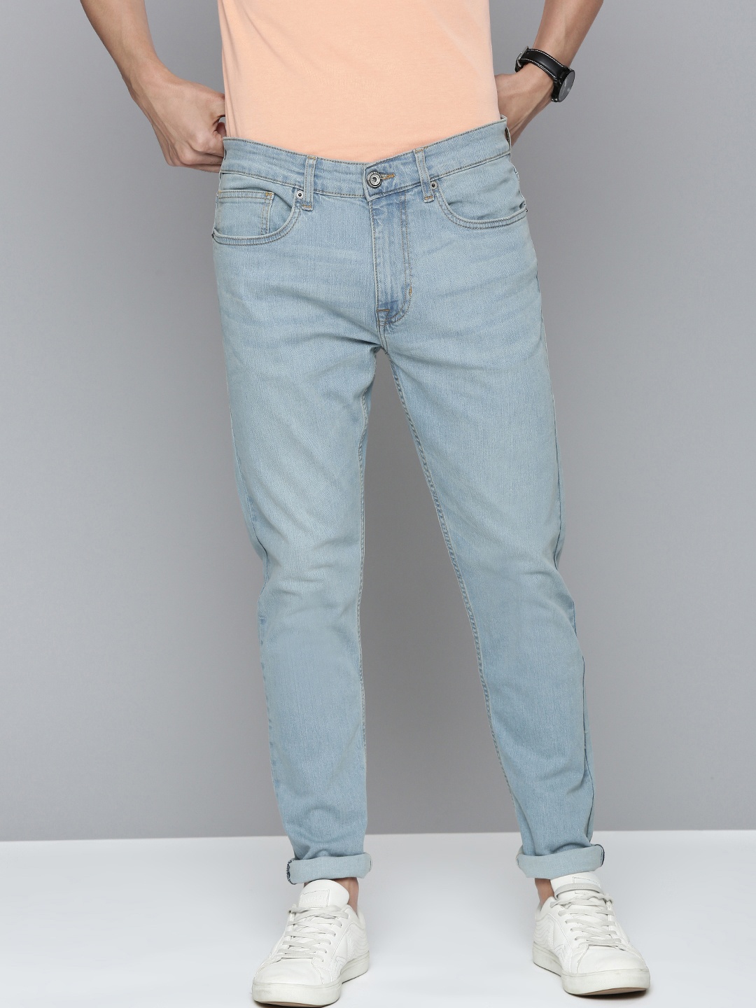 Flying Machine Men Blue Slash Slim Tapered Fit Mid-Rise Light Fade Stretchable Jeans
Flying Machine Men Blue Slash Slim Tapered Fit Mid-Rise Light Fade Stretchable Jeans