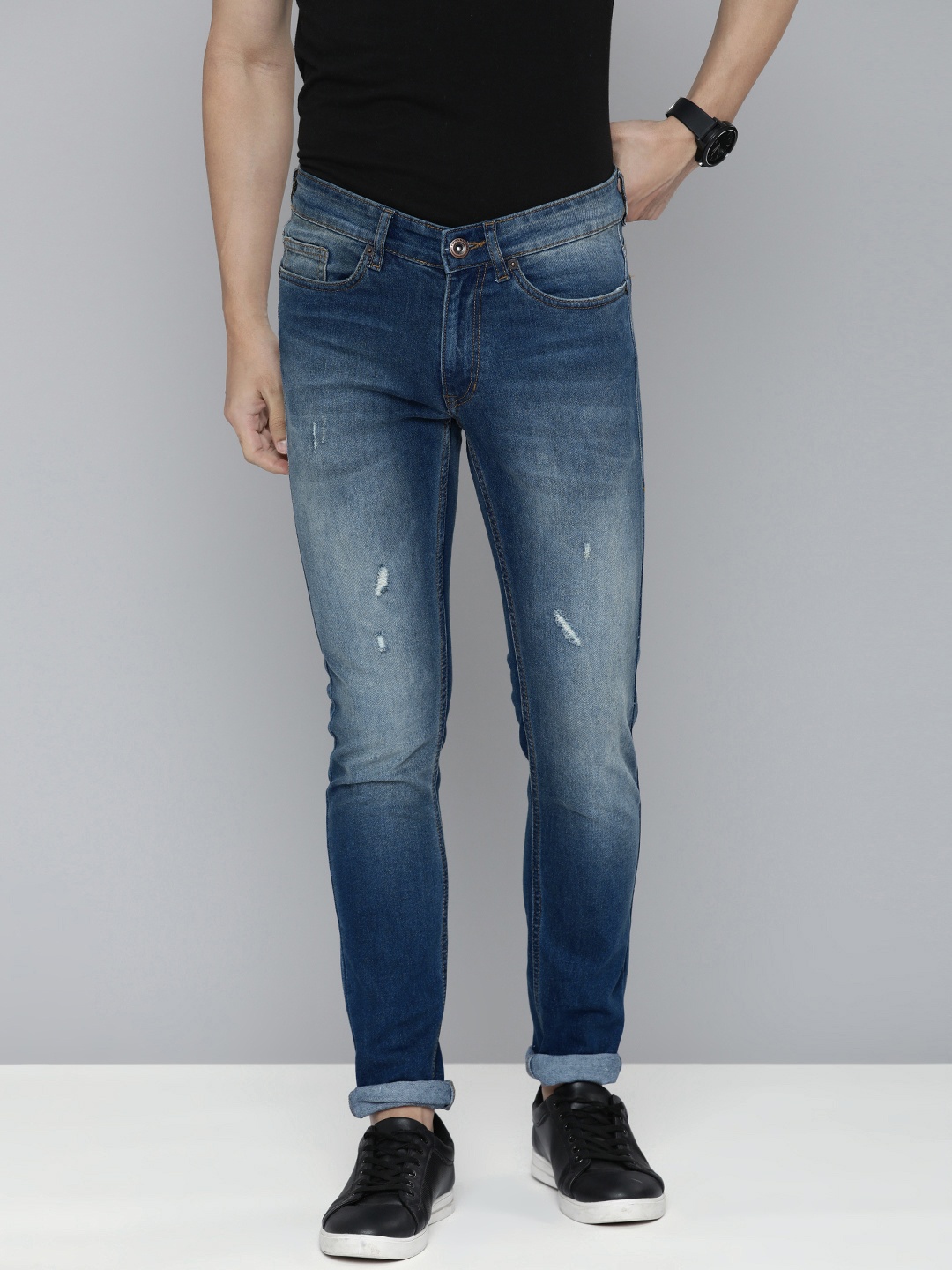 Flying Machine Men Blue Jackson Skinny Mid Rise Low Distress Light Fade Stretchable Jeans
Flying Machine Men Blue Jackson Skinny Mid Rise Low Distress Light Fade Stretchable Jeans