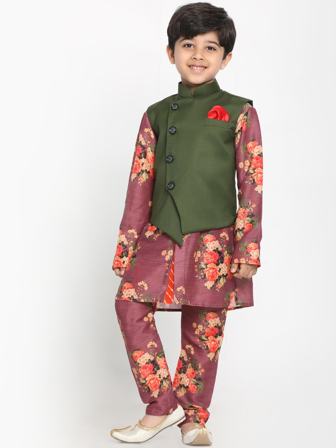 VASTRAMAY Boys Purple Floral Embroidered Top with Salwar With Green Solid Nehru Jacket
VASTRAMAY Boys Purple Floral Embroidered Top with Salwar With Green Solid Nehru Jacket